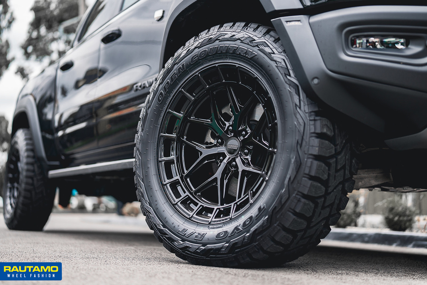 Ford Ranger Raptor Vossen HFX-1 Gloss Black