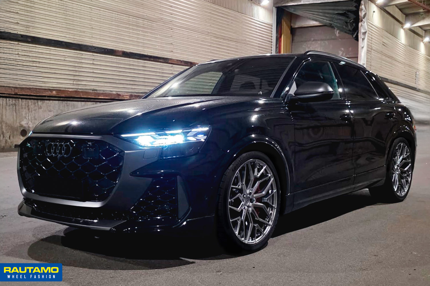 Audi R-Series R17 Hyper Black erikoisvanteet fälgar