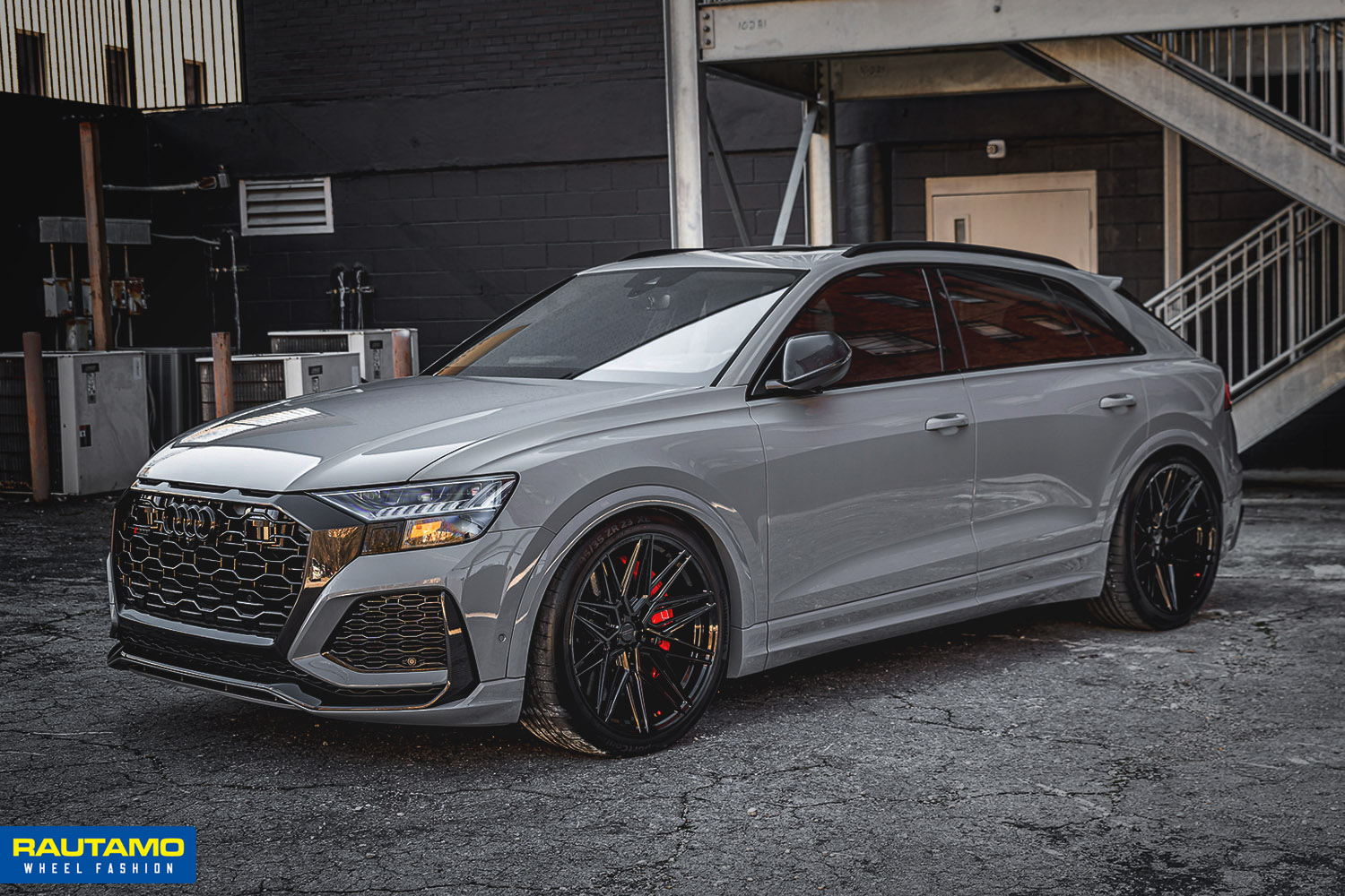 Vossen HF7 Gloss Black vanteet autoon bil fälgar suv